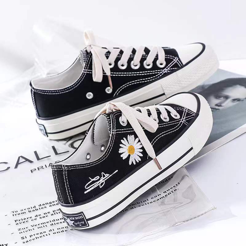 Chrysanthemum Borduren Dames C - Embroidery Shoes recensie en prijs