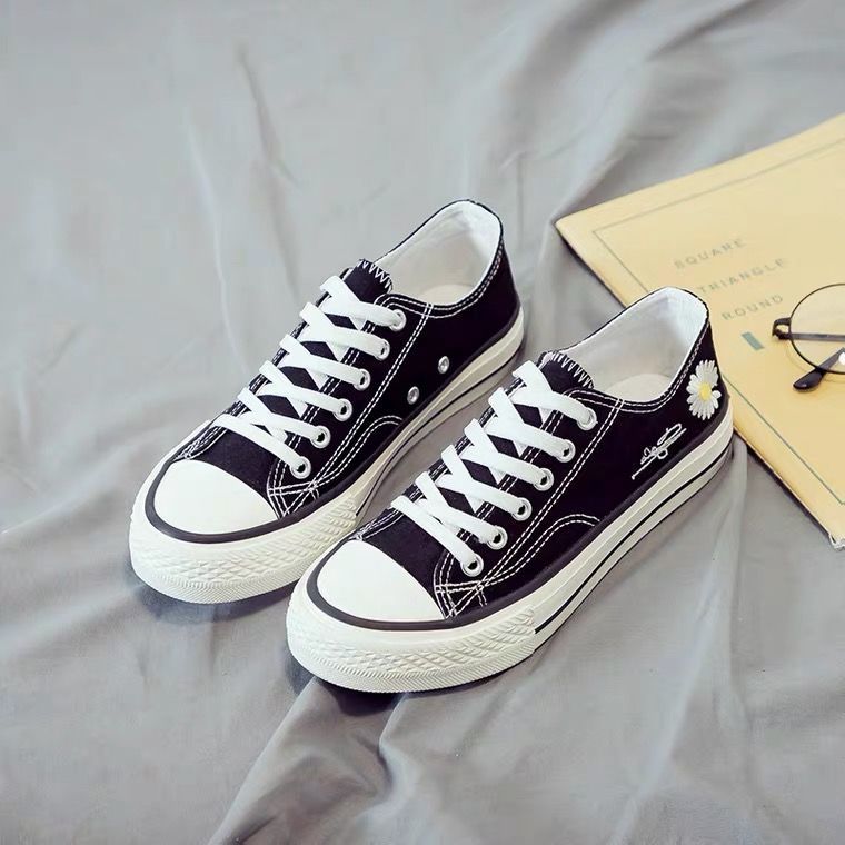 Chrysanthemum Borduren Dames C - Embroidery Shoes recensie en prijs