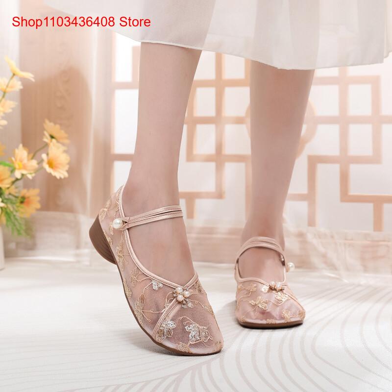 Nieuwe mesh lage hakken met ch - Embroidery Shoes recensie en prijs