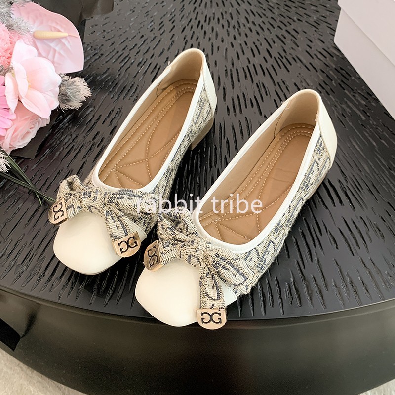 Comfortabele Franse damesschoe - Embroidery Shoes recensie en prijs