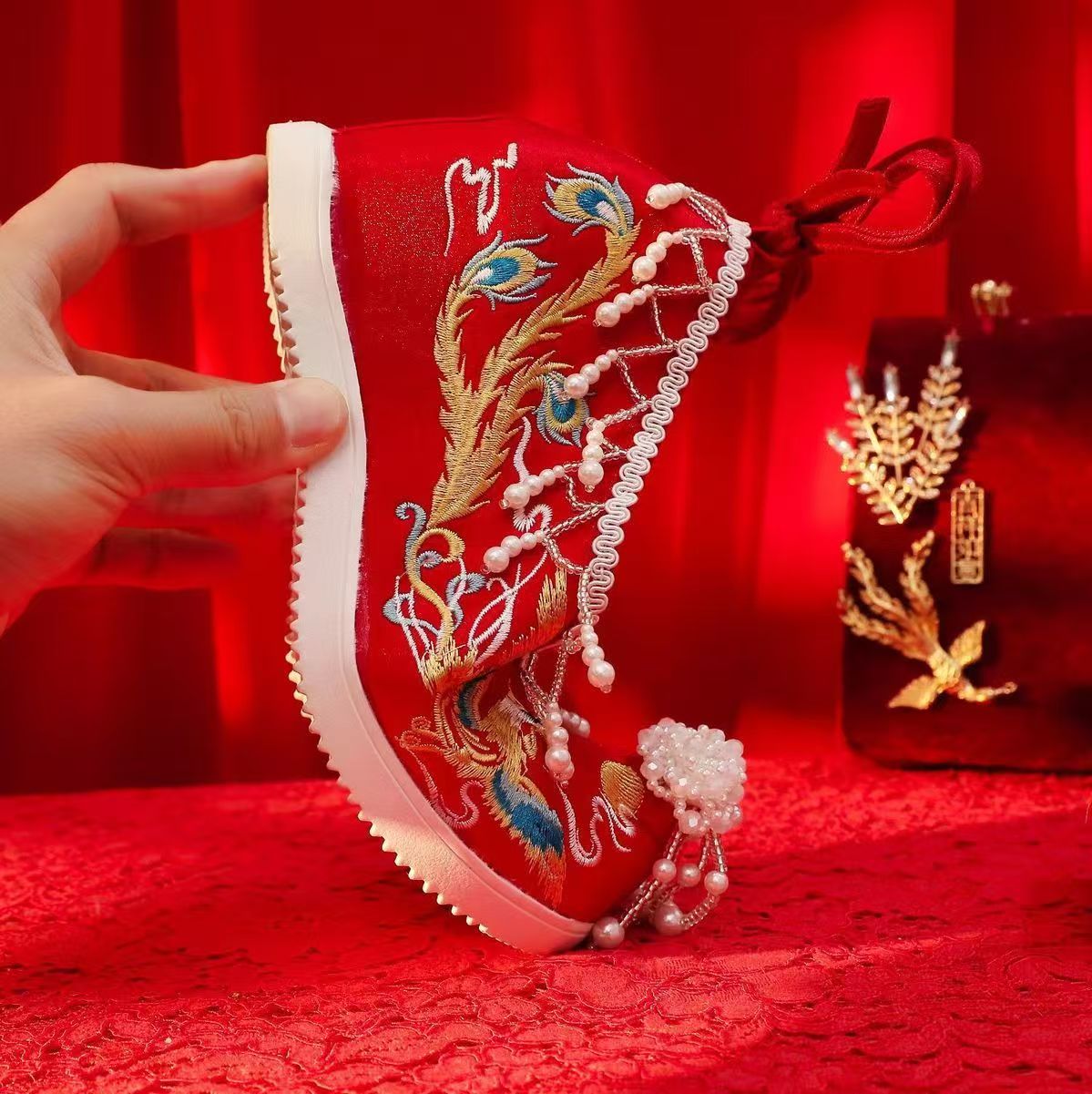 Vrouwen Nieuwe Rode Geborduurd - Embroidery Shoes recensie en prijs