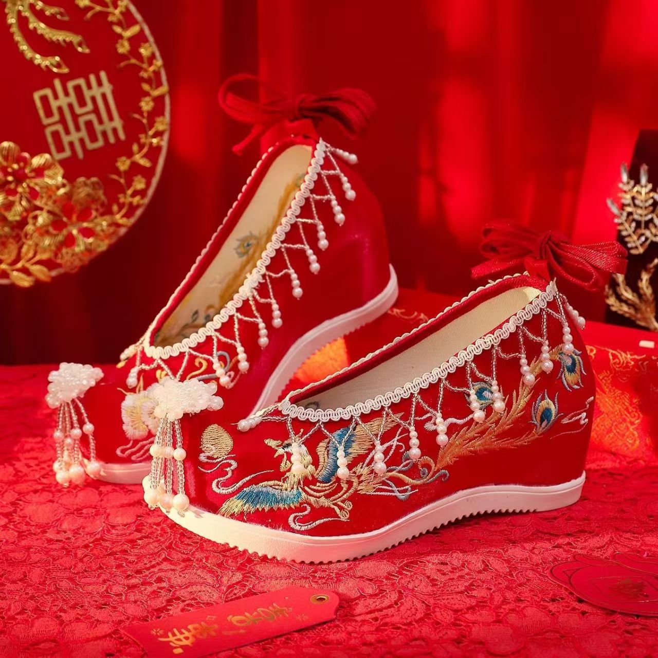 Vrouwen Nieuwe Rode Geborduurd - Embroidery Shoes recensie en prijs