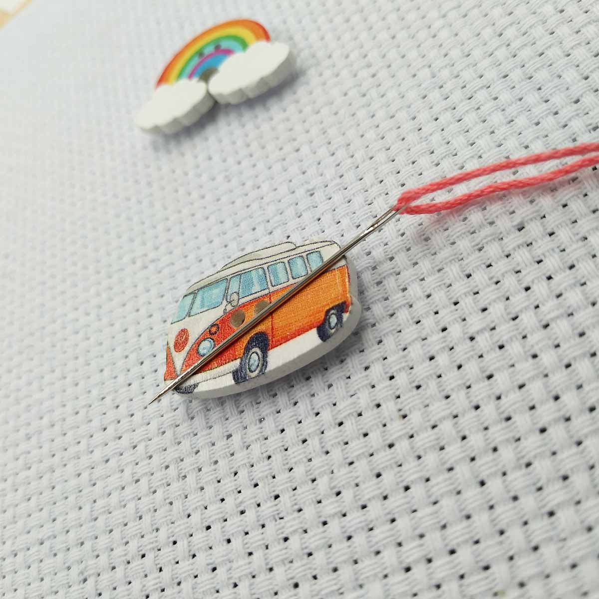Needle Minders Hout Naaimachin - Embroidery Cross Stitch Patterns recensie en prijs